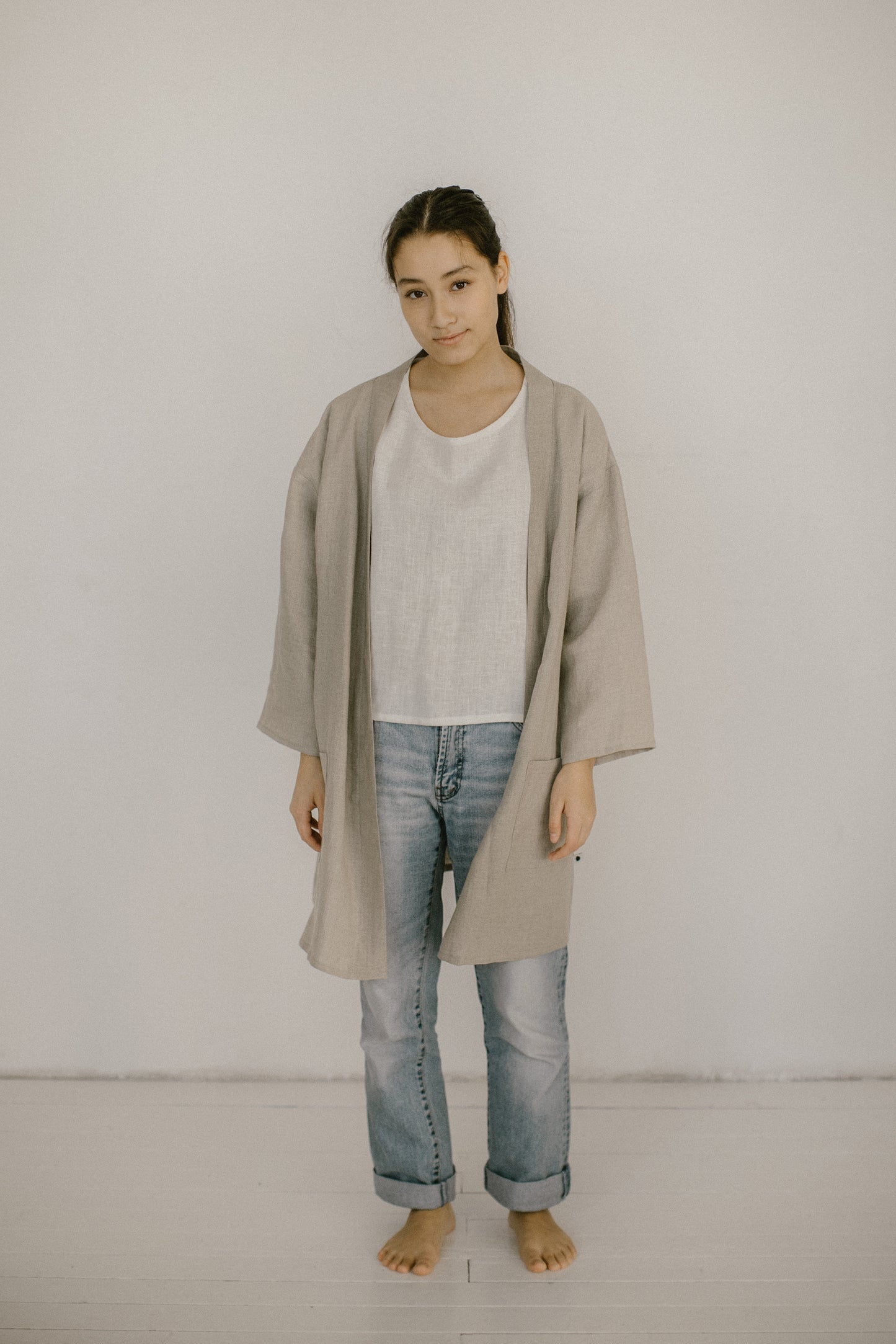 Linen kimono cardigan with long sleeves