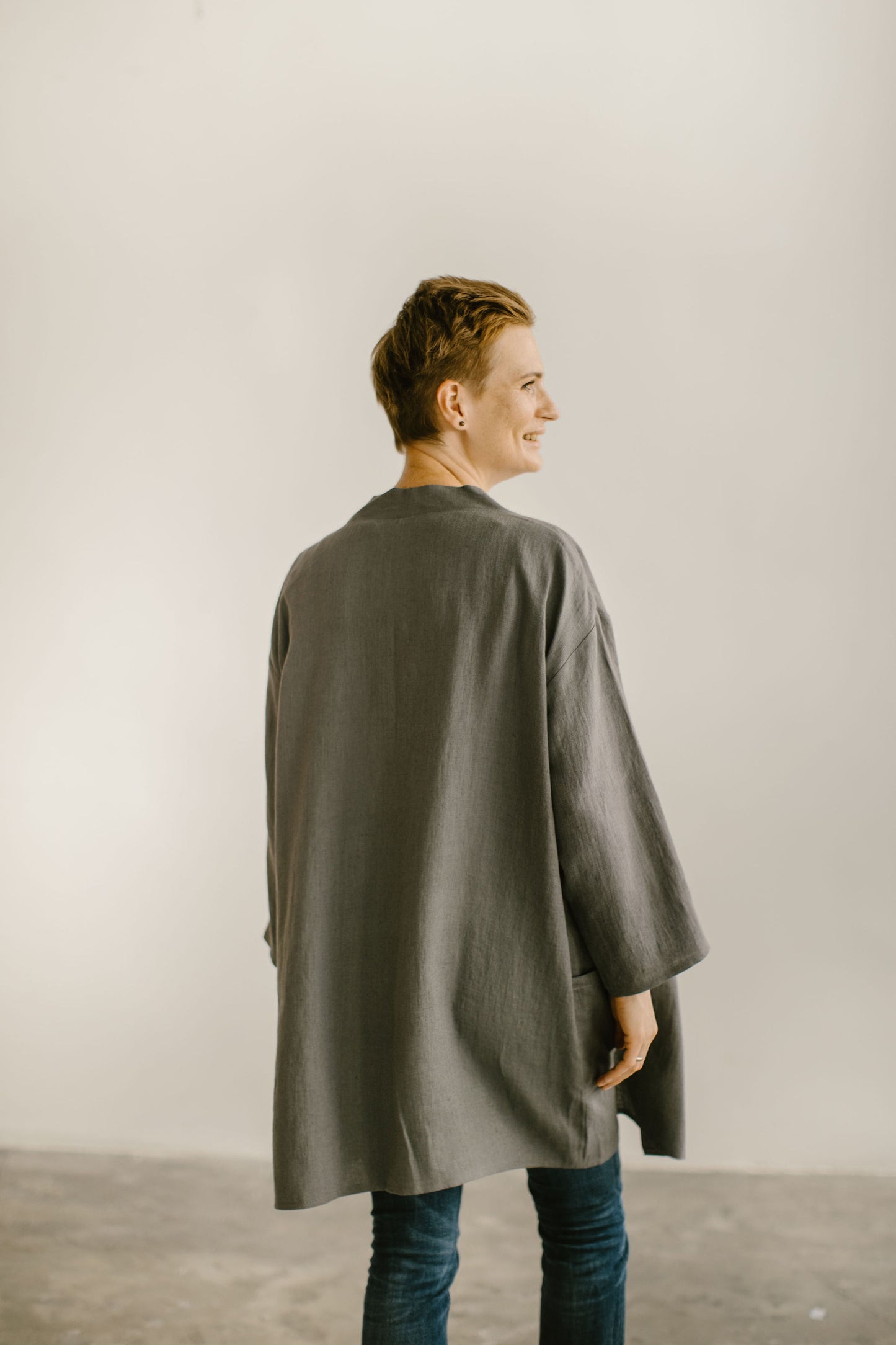 Linen kimono cardigan with long sleeves