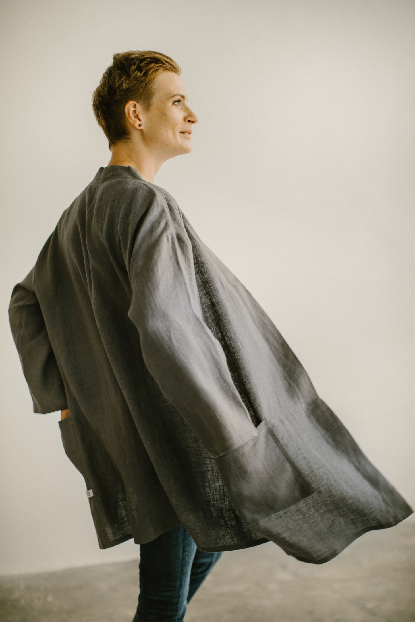 Linen kimono cardigan with long sleeves
