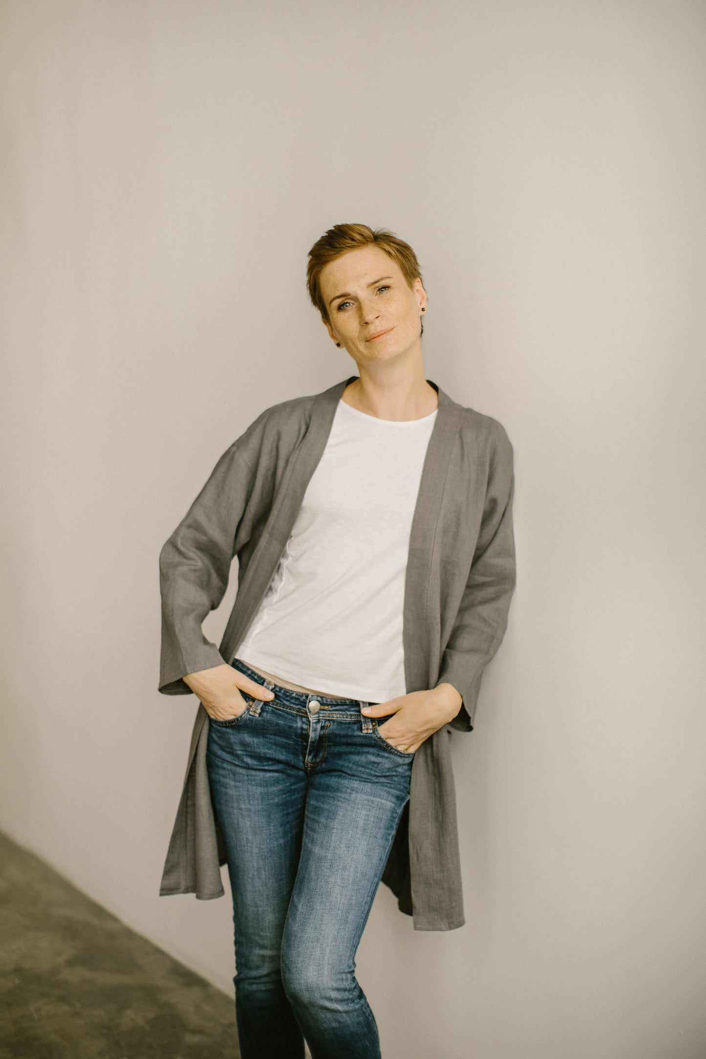 Linen kimono cardigan with long sleeves