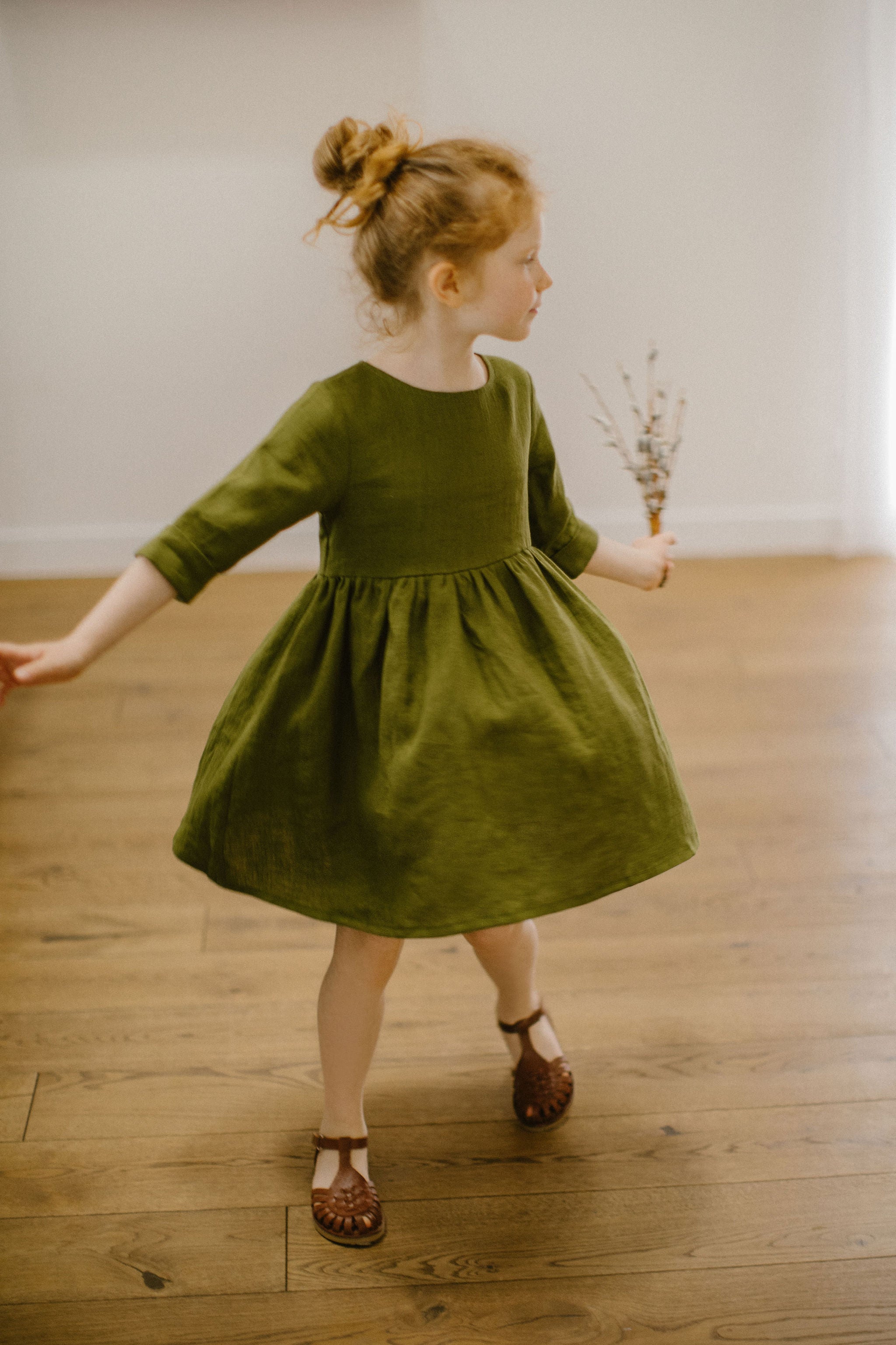 Linen summer dress for girls