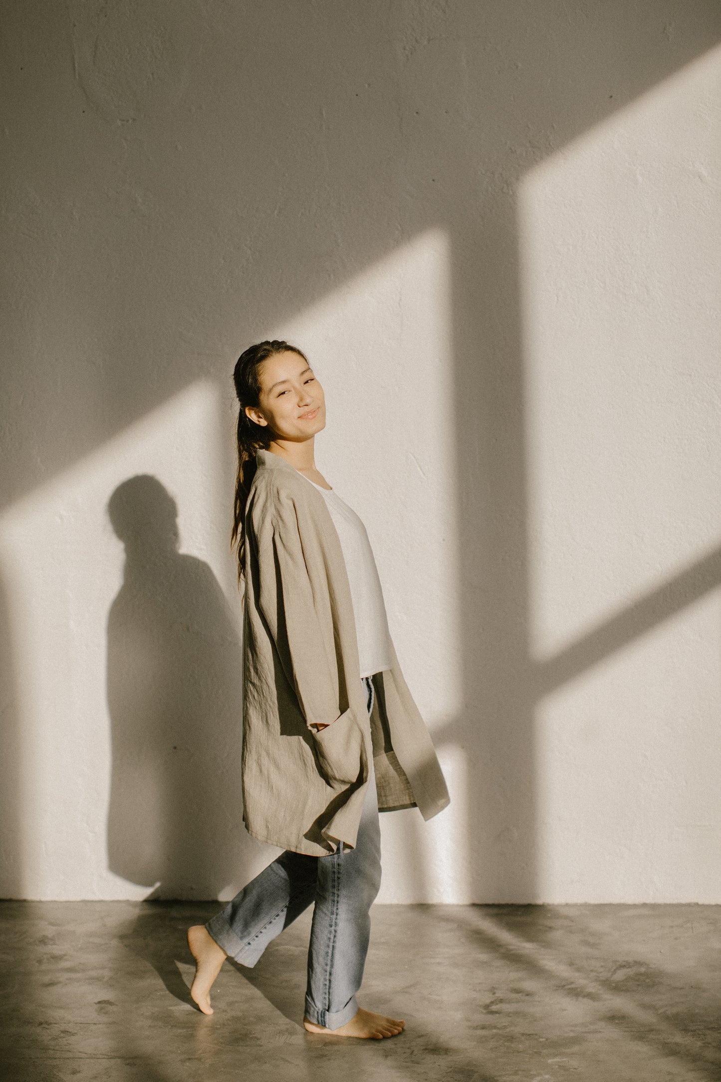 Linen kimono cardigan with long sleeves