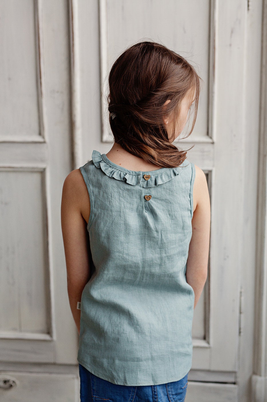 Pure linen sleeveless summer top for girls