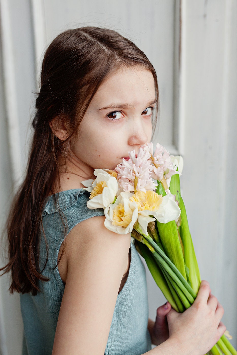 Pure linen sleeveless summer top for girls