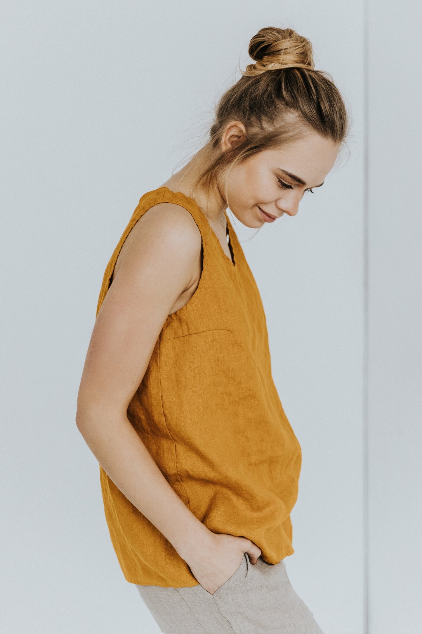 Sleeveless top ERSA