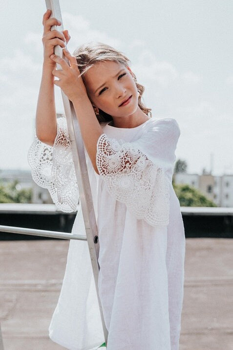 Bell sleeves flowy dress