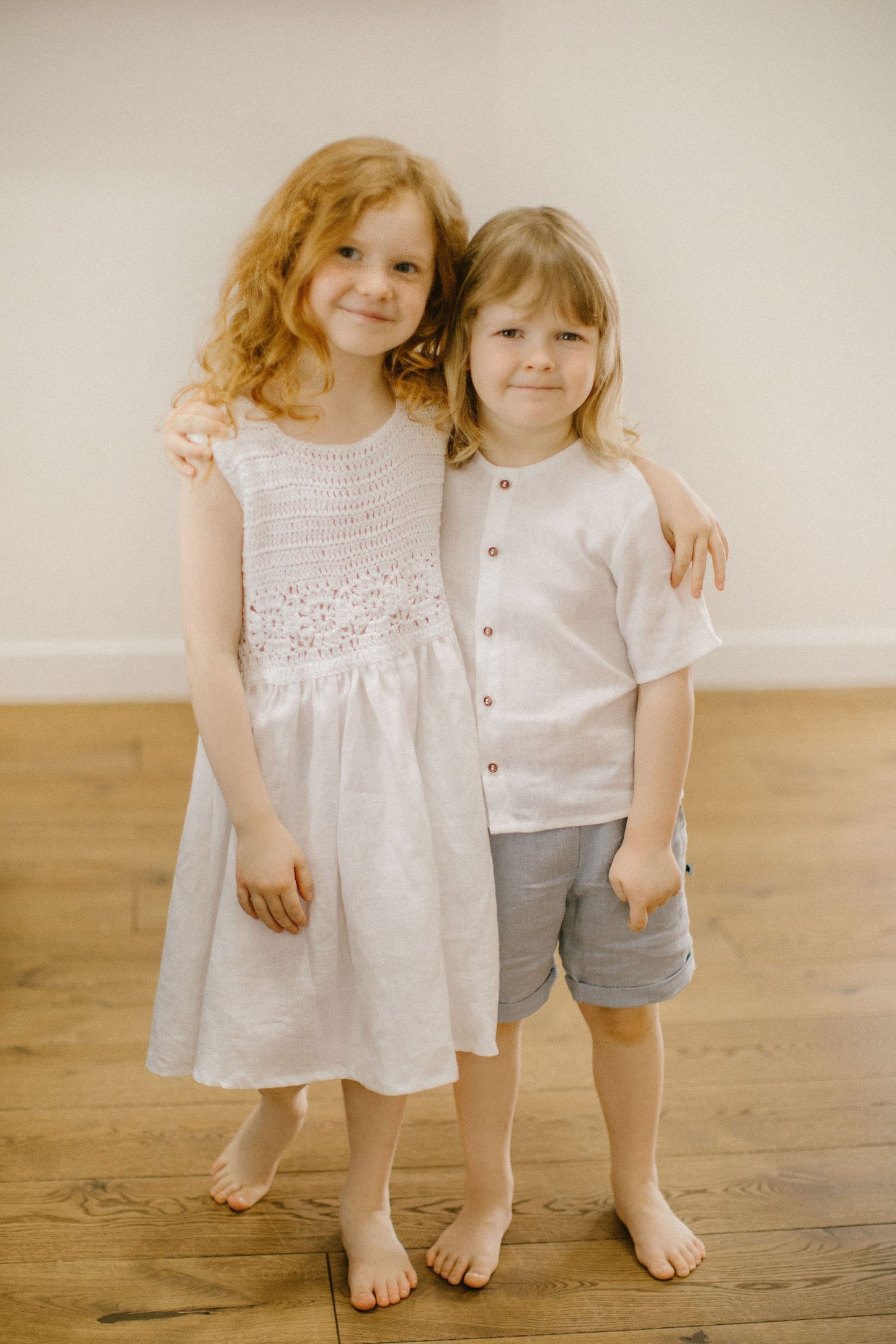 White baby girl‘s / toddler‘s wedding dress/ READY TO SHIP