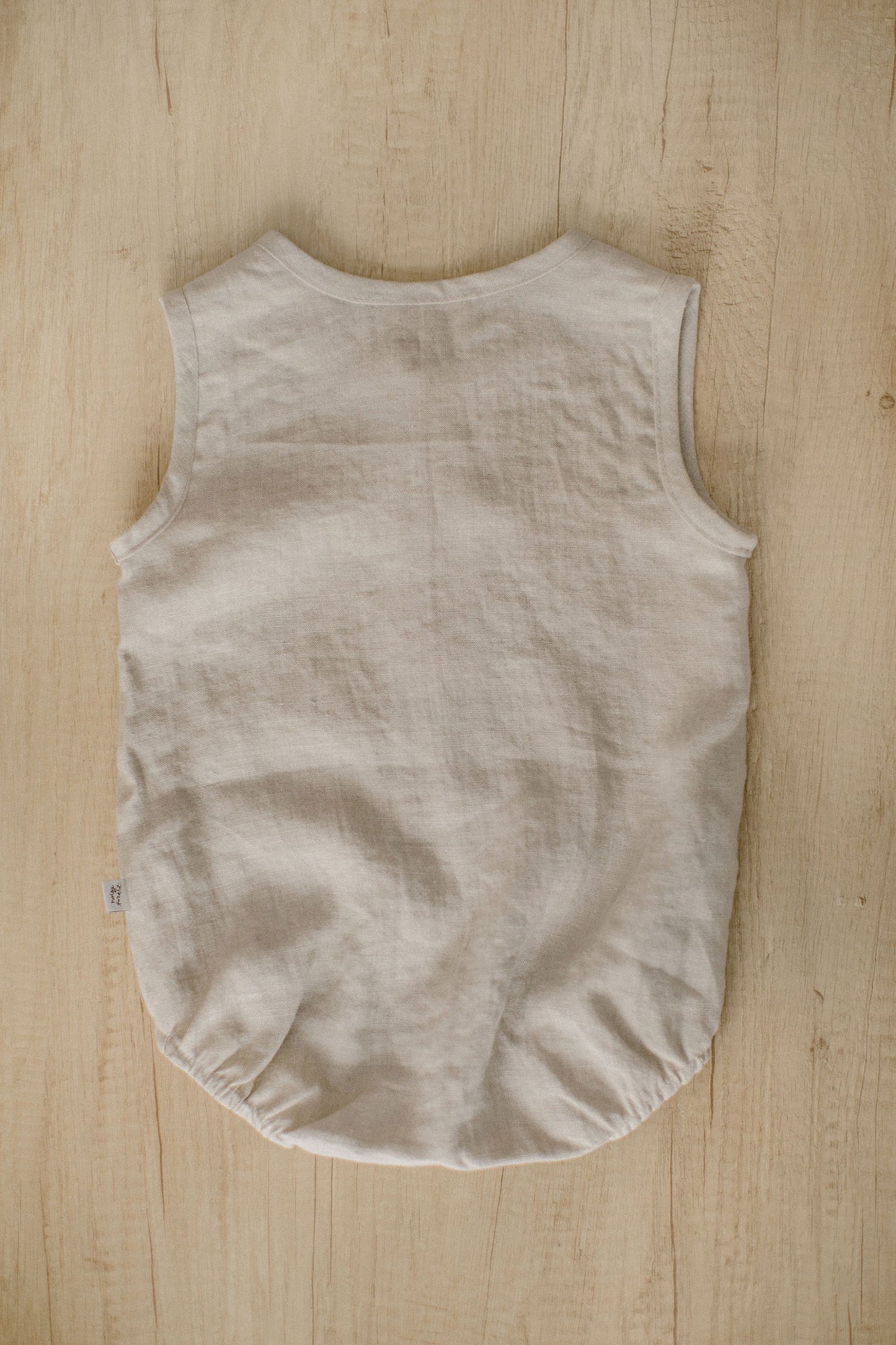Sleeveless baby romper TOKYO
