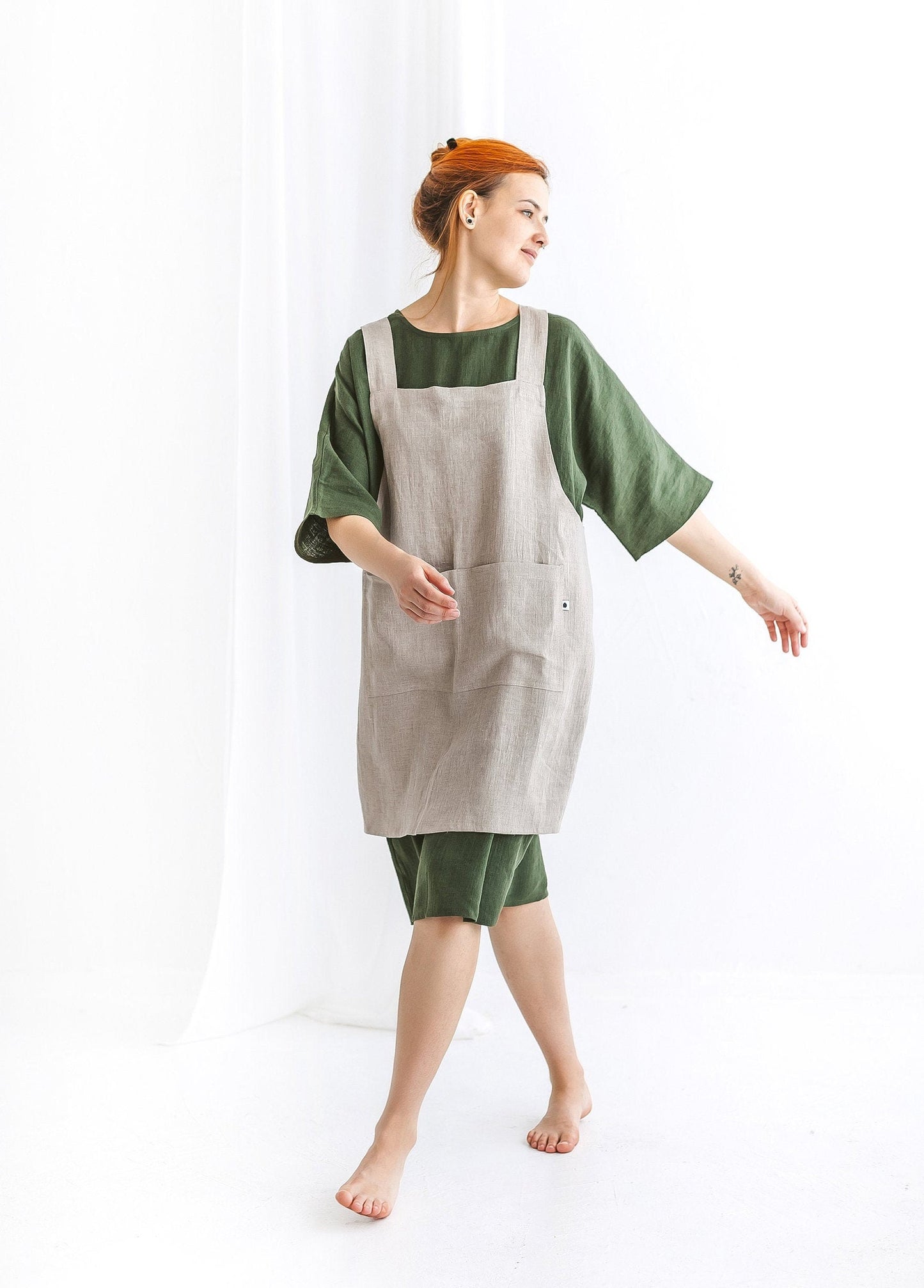 Japanese cross back linen apron JULIE