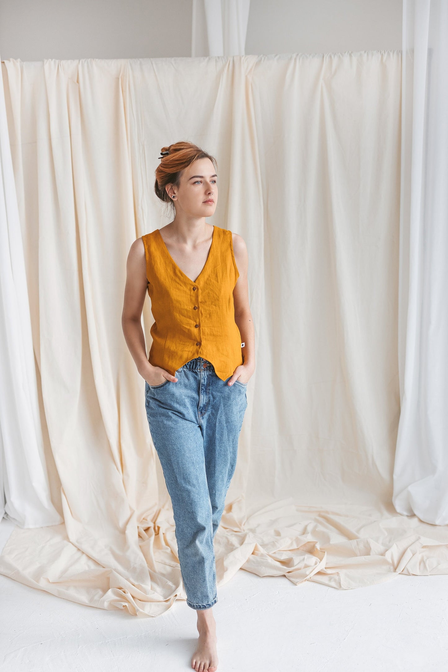 Classic linen vest AFRIKA