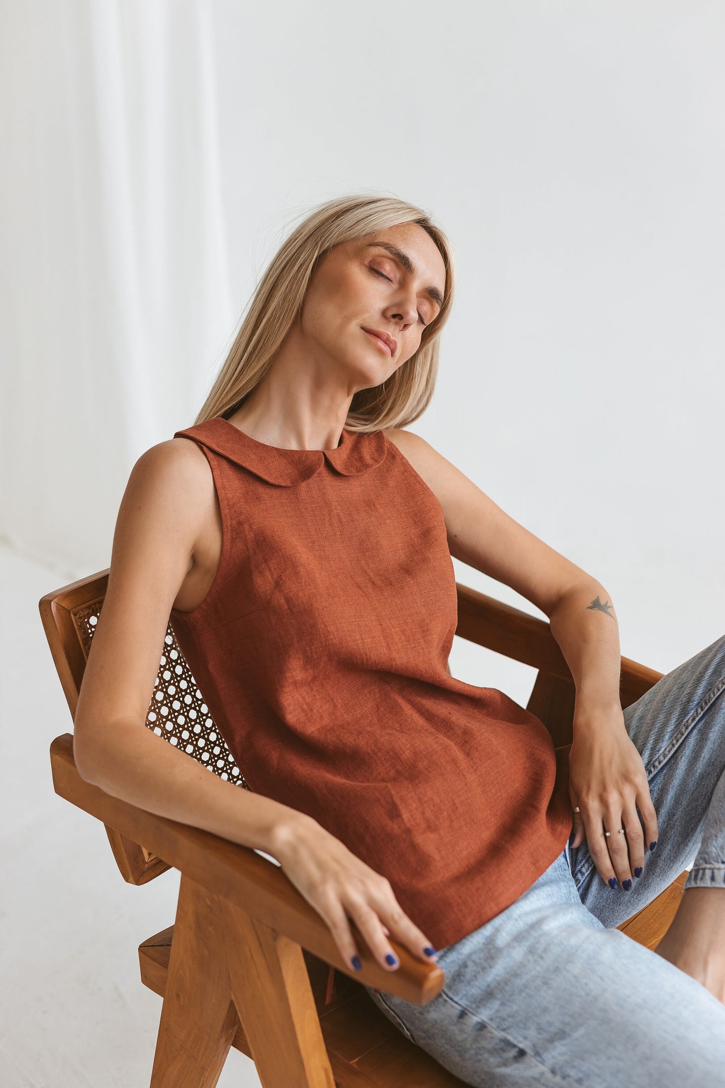 Peter pan collared linen top PIPPA