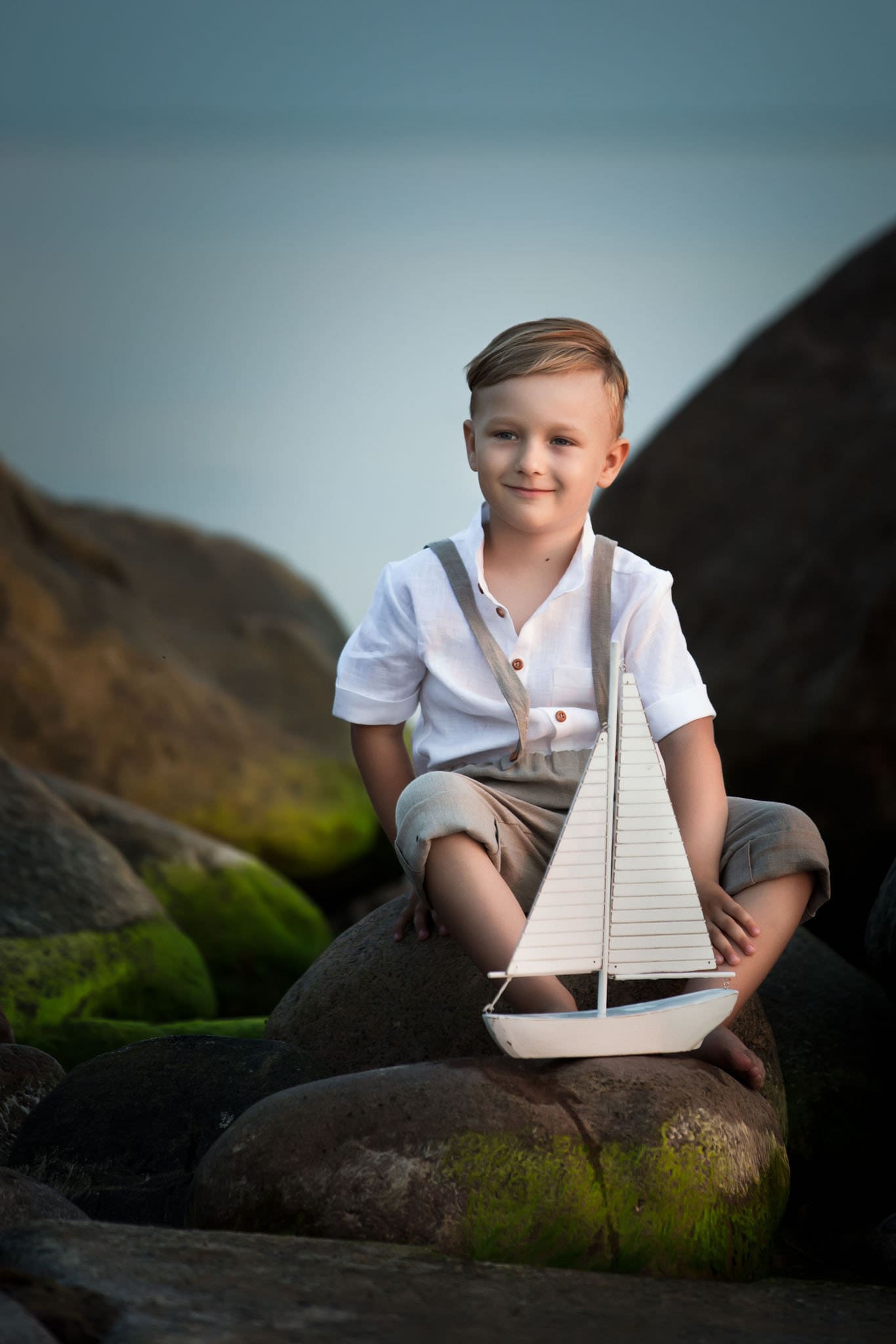 Boy‘s linen wedding or christening suit: set of linen crop pants, white linen shirt