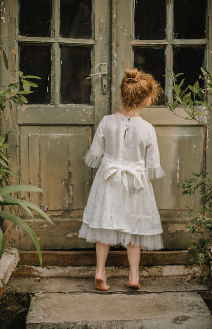 Wedding flower girl‘s linen and tulle dress with ribbon/READY TO SHIP