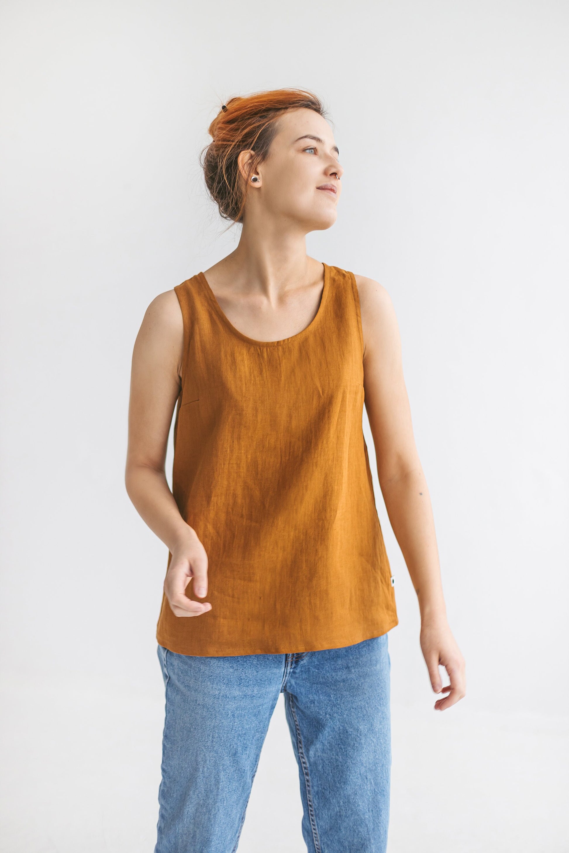 Women‘s linen tank top ERSA